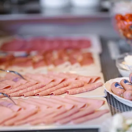 Nord By Campanile Hotel 3*