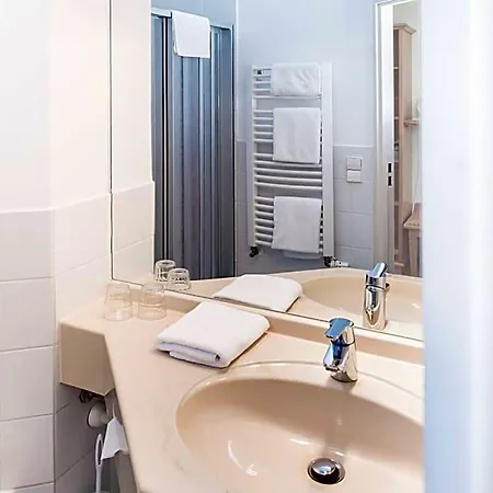 Nord By Campanile Hotel 3*