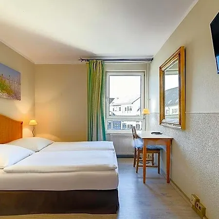Hotel Nord By Campanile 3*