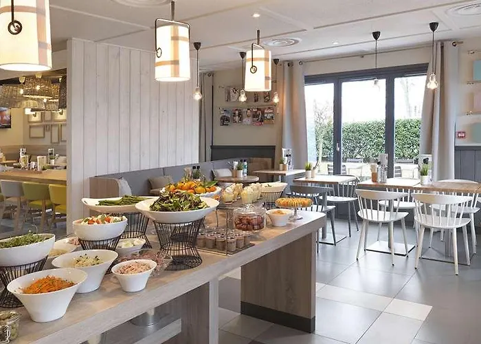 Nord By Campanile Hotel 3*